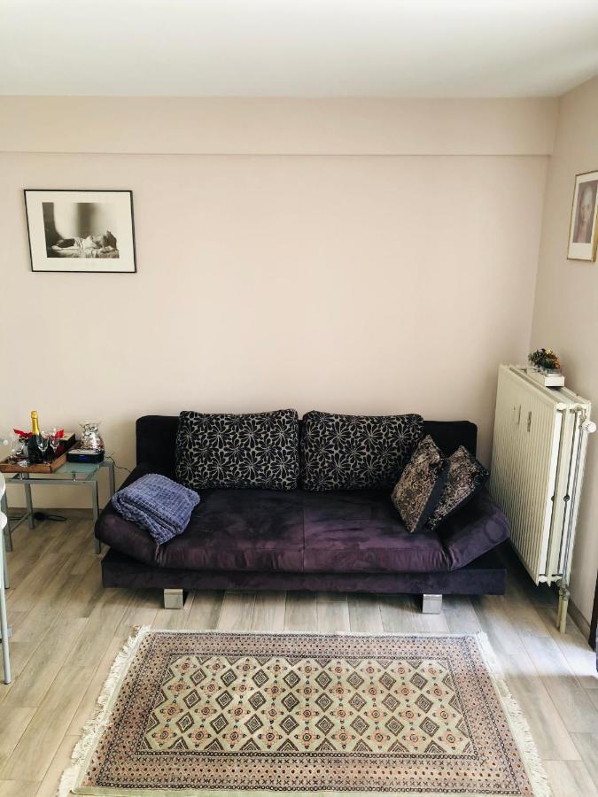 Shiny Nice Studio At Ostend Apartment Bagian luar foto